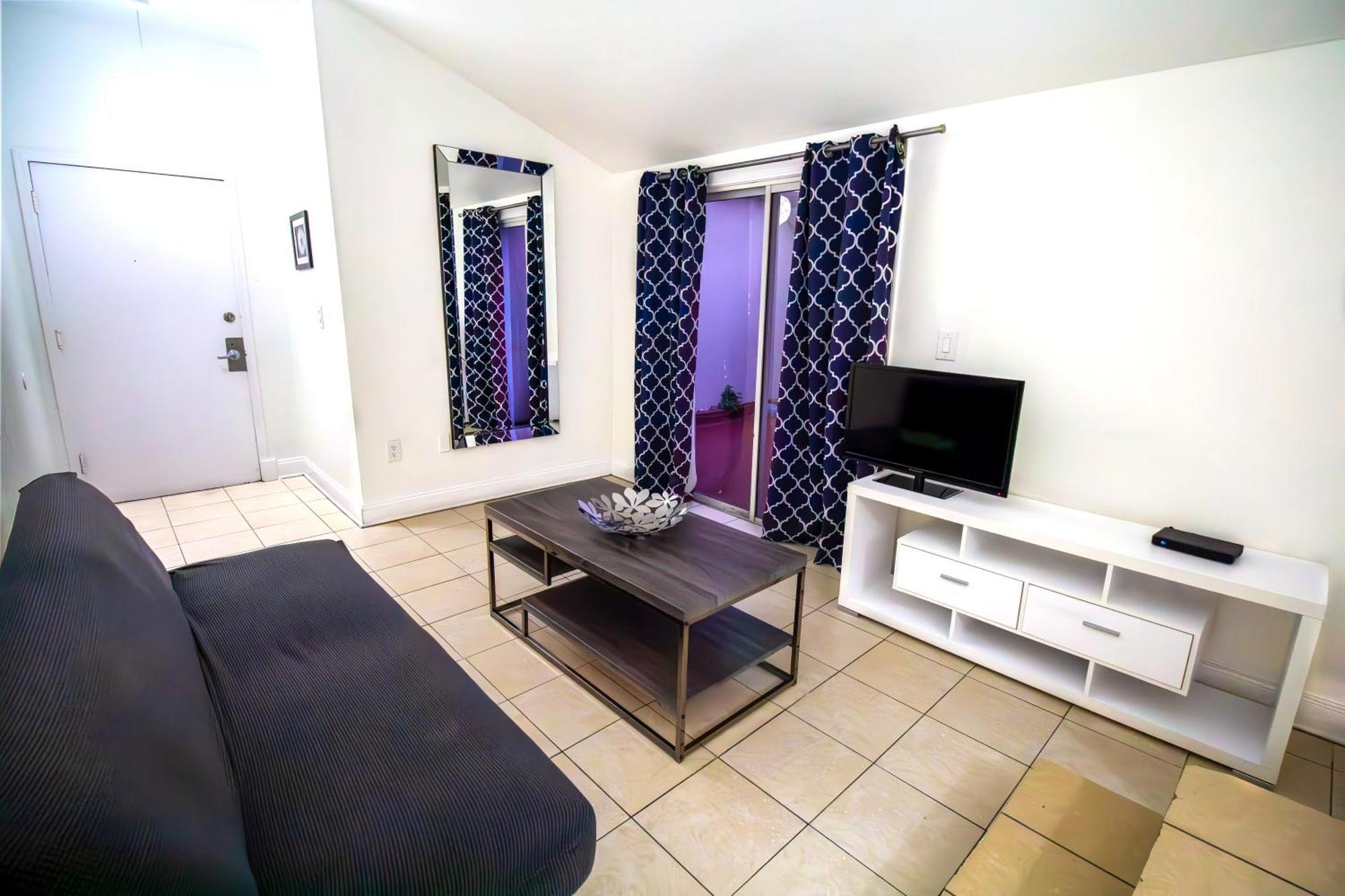 Hispaniola Apartments Part Of The Oasis Casita Collection Μαϊάμι Μπιτς Εξωτερικό φωτογραφία